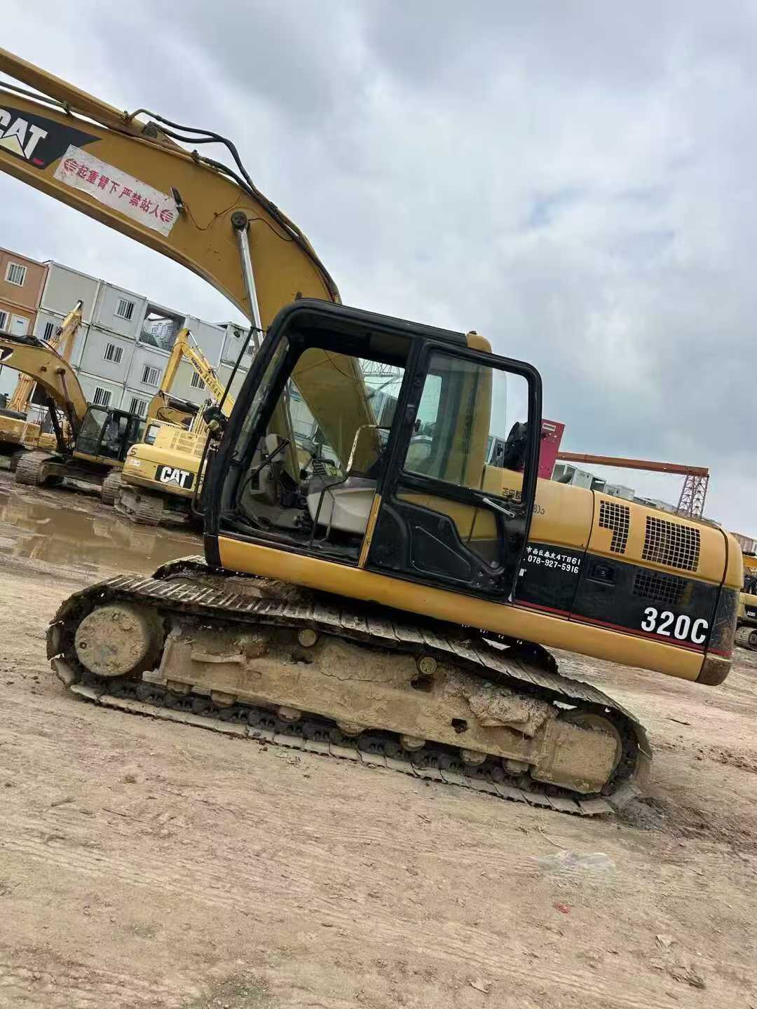 Used Caterpillar 320C Excavator 2016 Model / 5