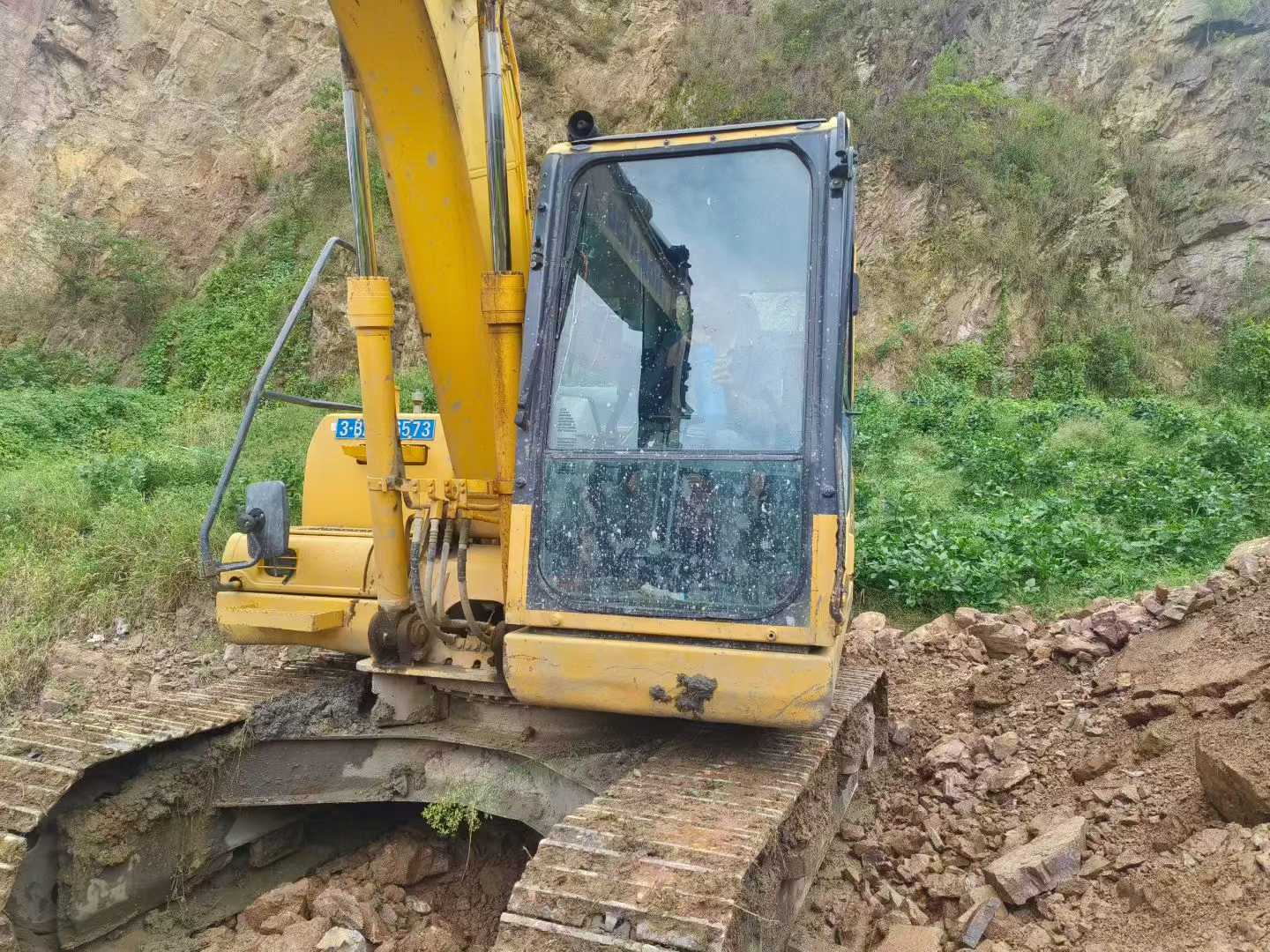 Used Komatsu PC110-8M0 Excavator 2018 Model / 3
