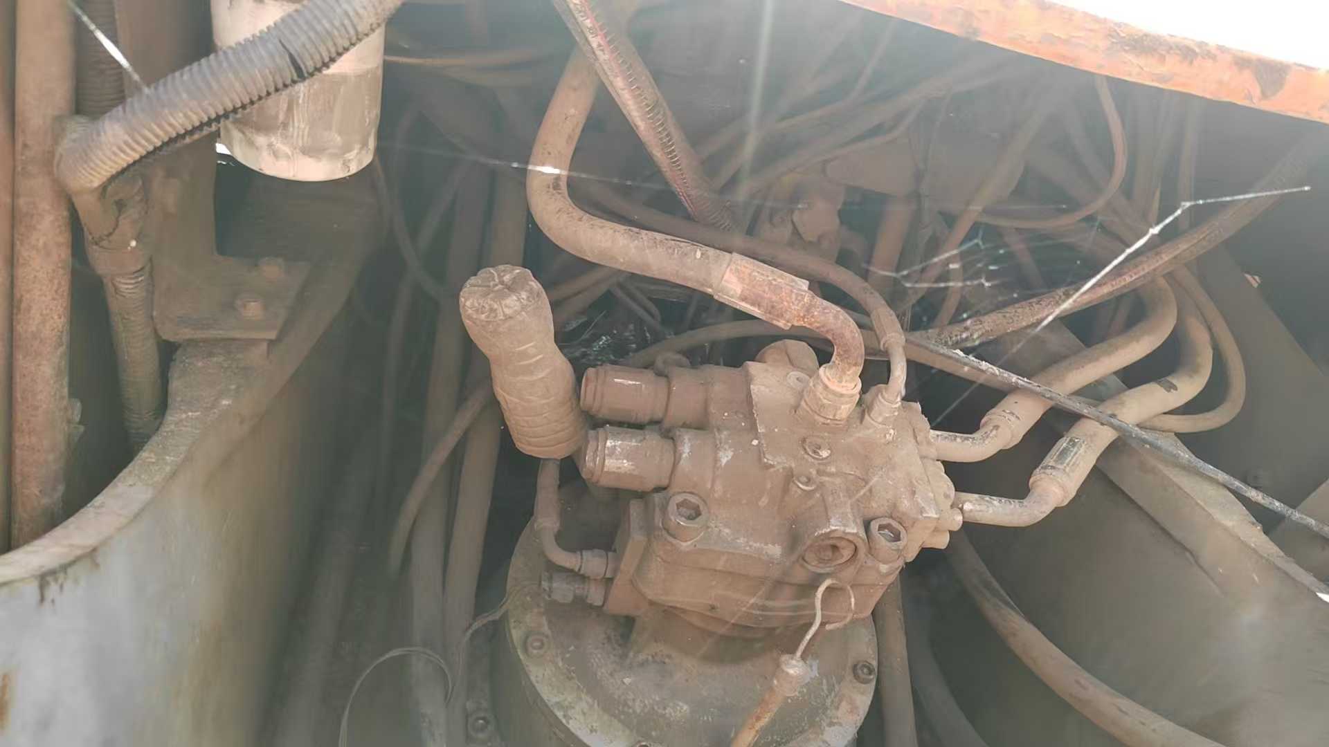 Used Hitachi ZX230-6 Excavator 2016 Model / 5