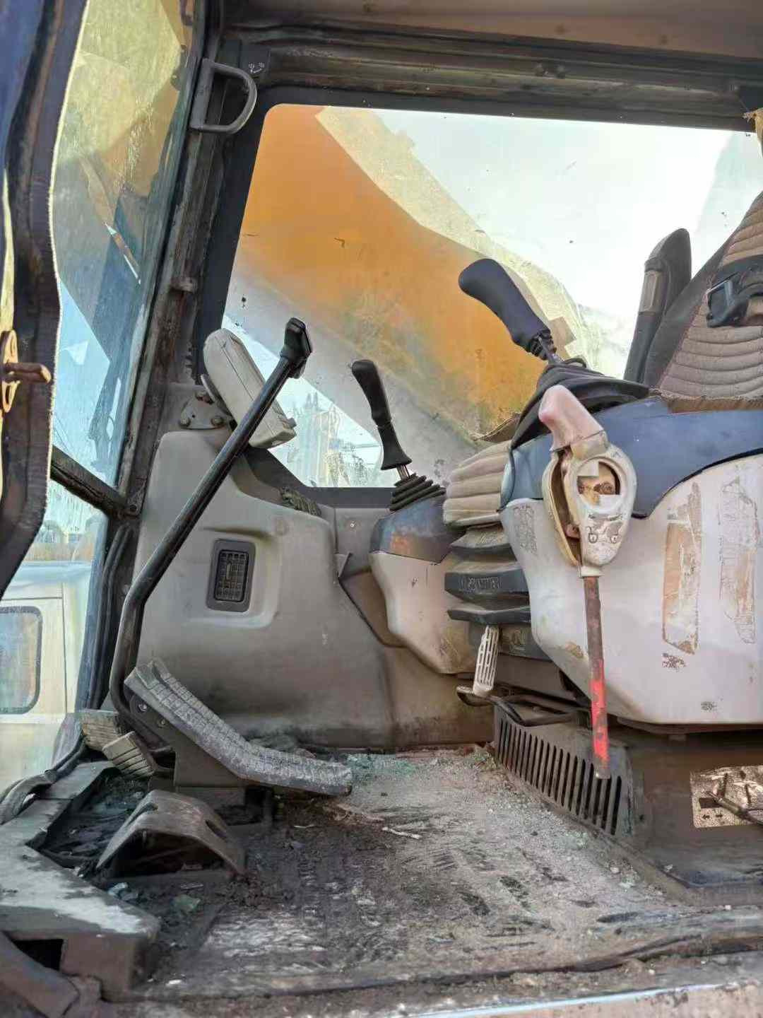 Used Sany SY215C-8S Excavator 2016 Model / 8