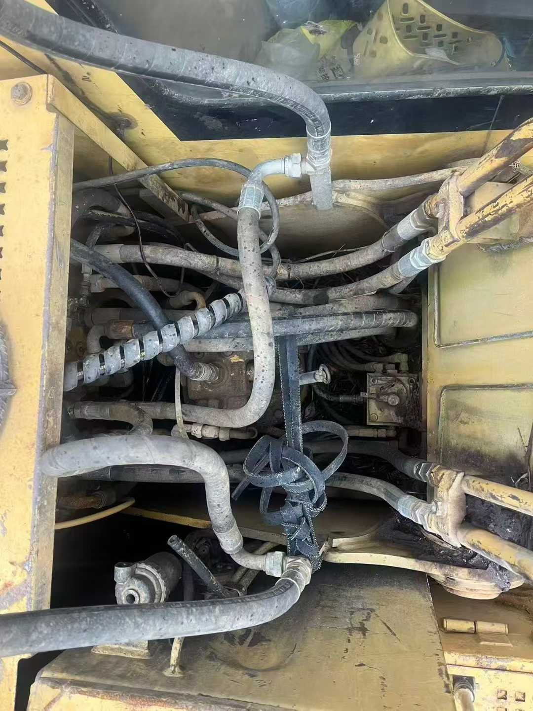 Used Caterpillar 312V2 Excavator 2016 Model / 6