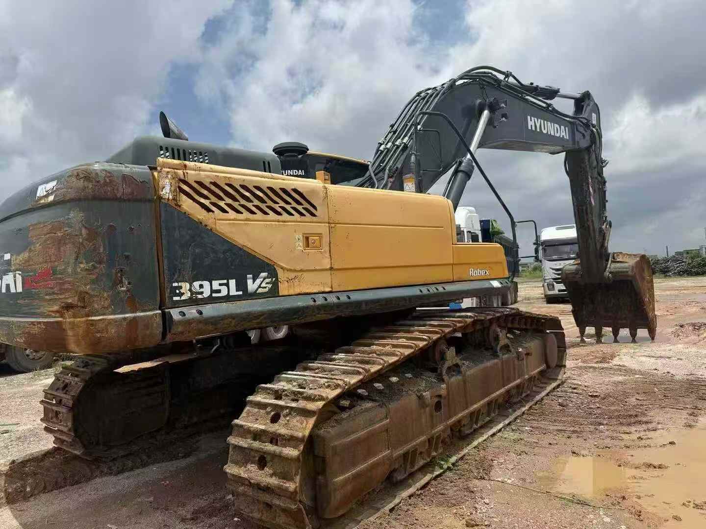 Used Hyundai R395LVS Excavator 2021 Model / 2