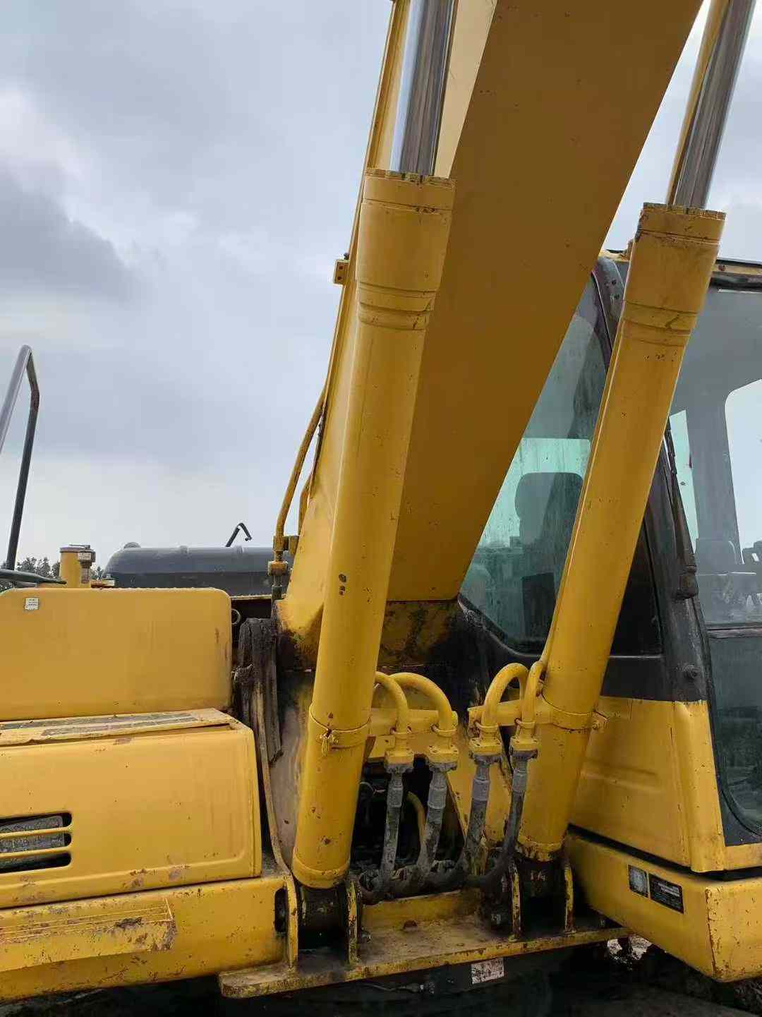 Buy Komatsu PC200-8 Used Excavator / 4 Used Komatsu PC200-8 Excavator 2018 Model / 4