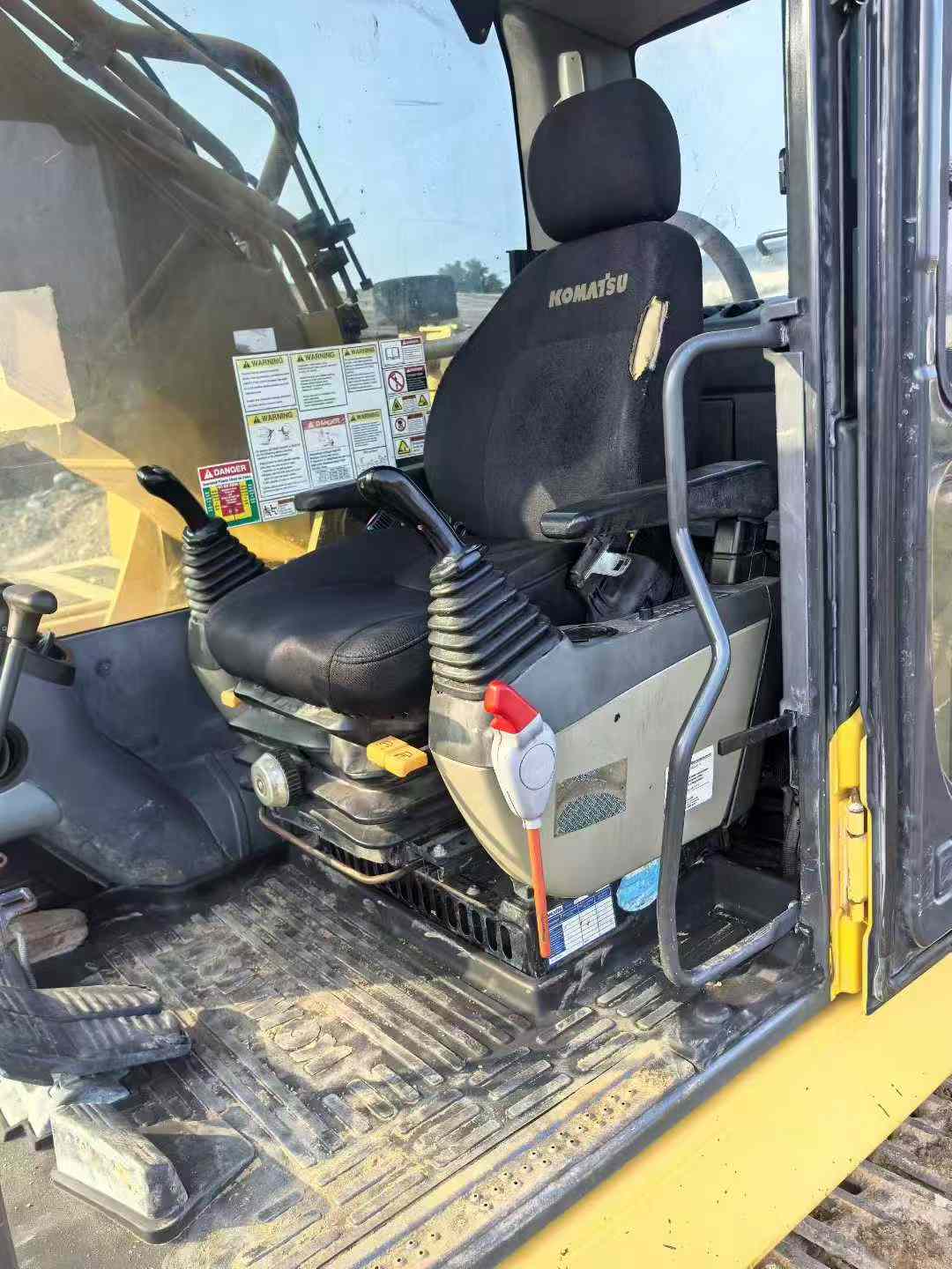 Used Komatsu PC350-8 Excavator 2016 Model / 9