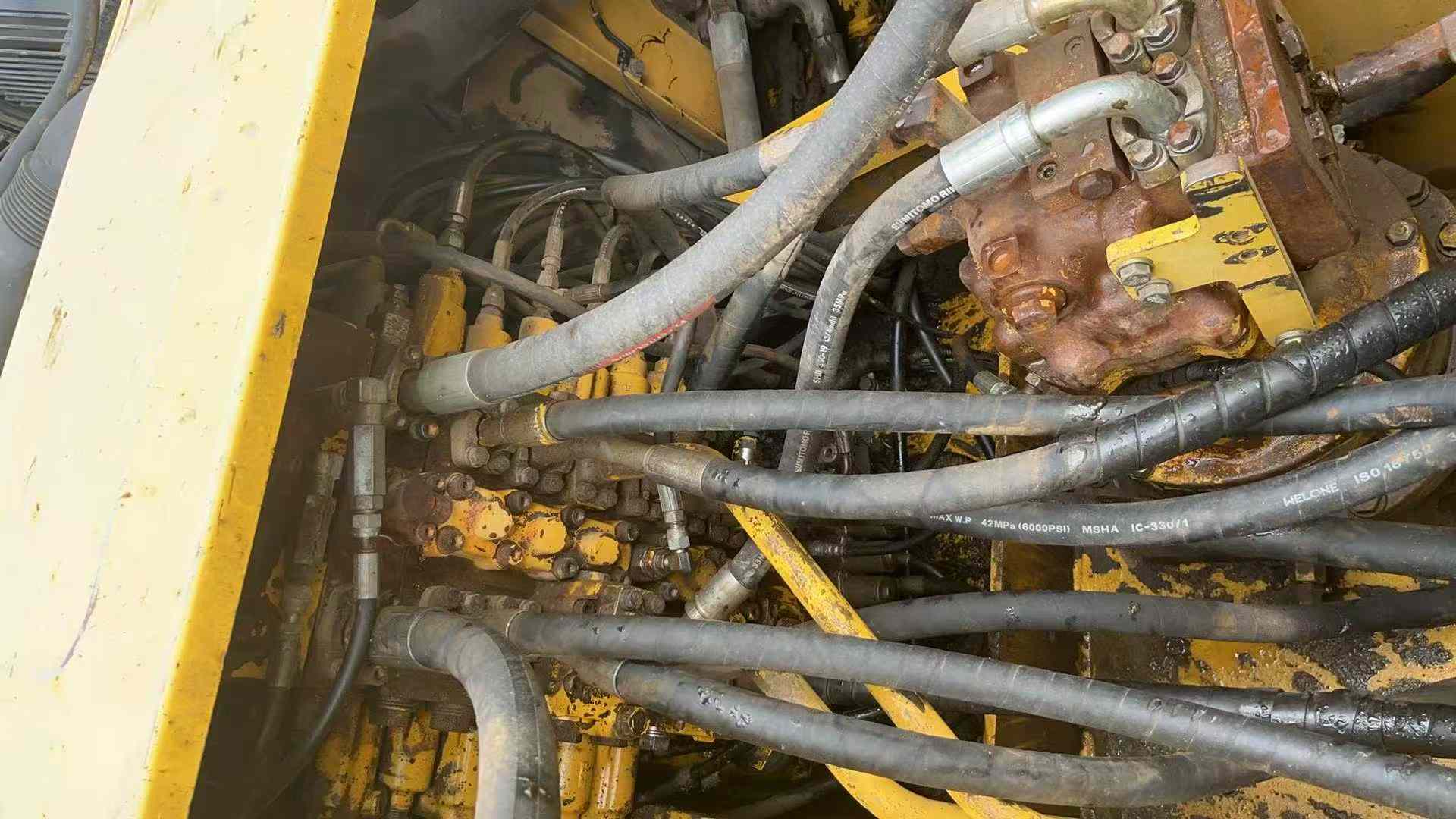 Used Komatsu PW200-7 Excavator 2016 Model / 5