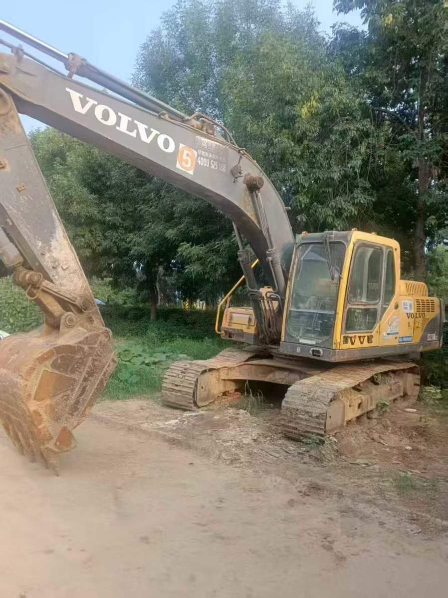 Buy Volvo EW210C Used Excavator / 5 Used Volvo EW210C Excavator 2013 Model / 5