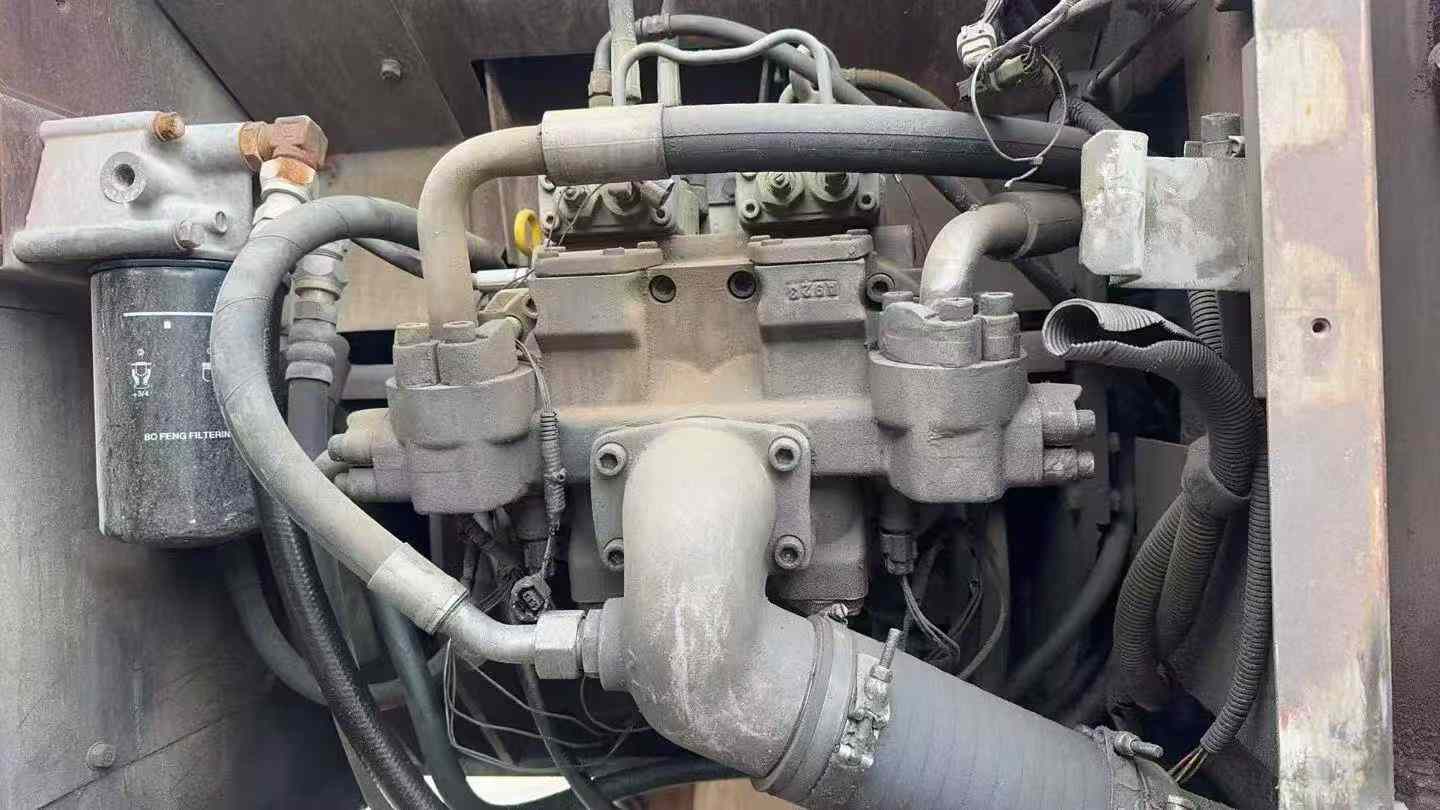 Buy Hitachi ZAXIS200 Used Excavator / 6 Used Hitachi ZAXIS200 Excavator 2016 Model / 6