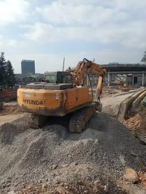 Buy Hyundai R215-7C Used Excavator / 2 Used Hyundai R215-7C Excavator 2016 Model / 2