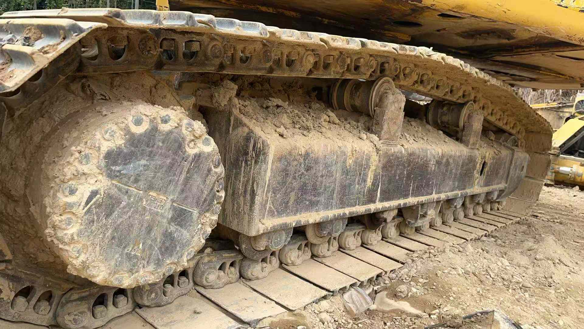 Used Komatsu PW200-7 Excavator 2016 Model / 6