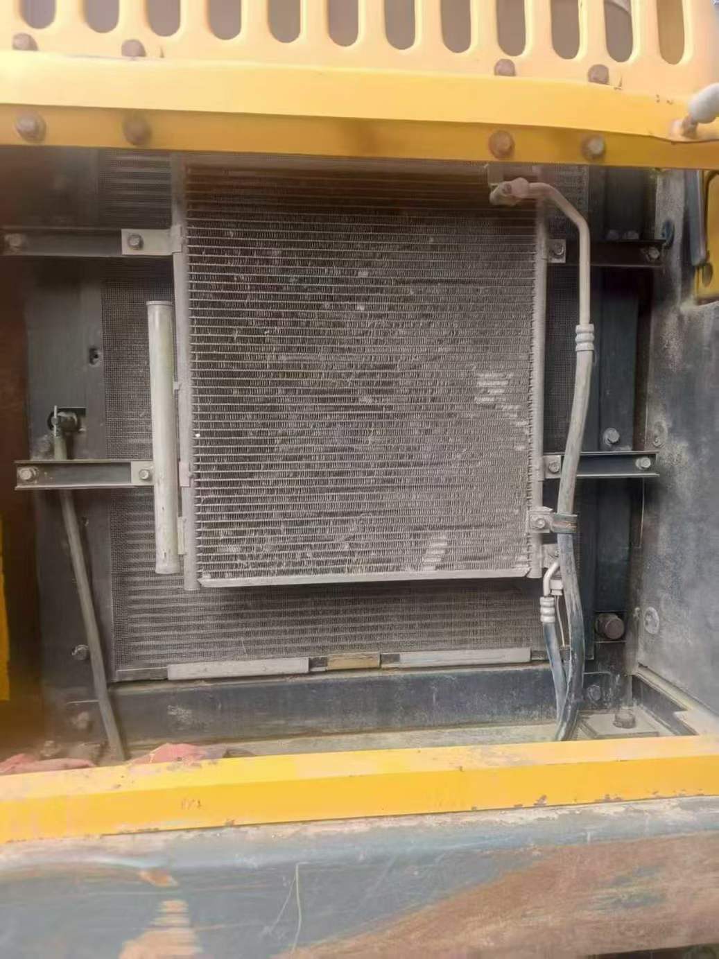 Buy Volvo EW210C Used Excavator / 2 Used Volvo EW210C Excavator 2013 Model / 2