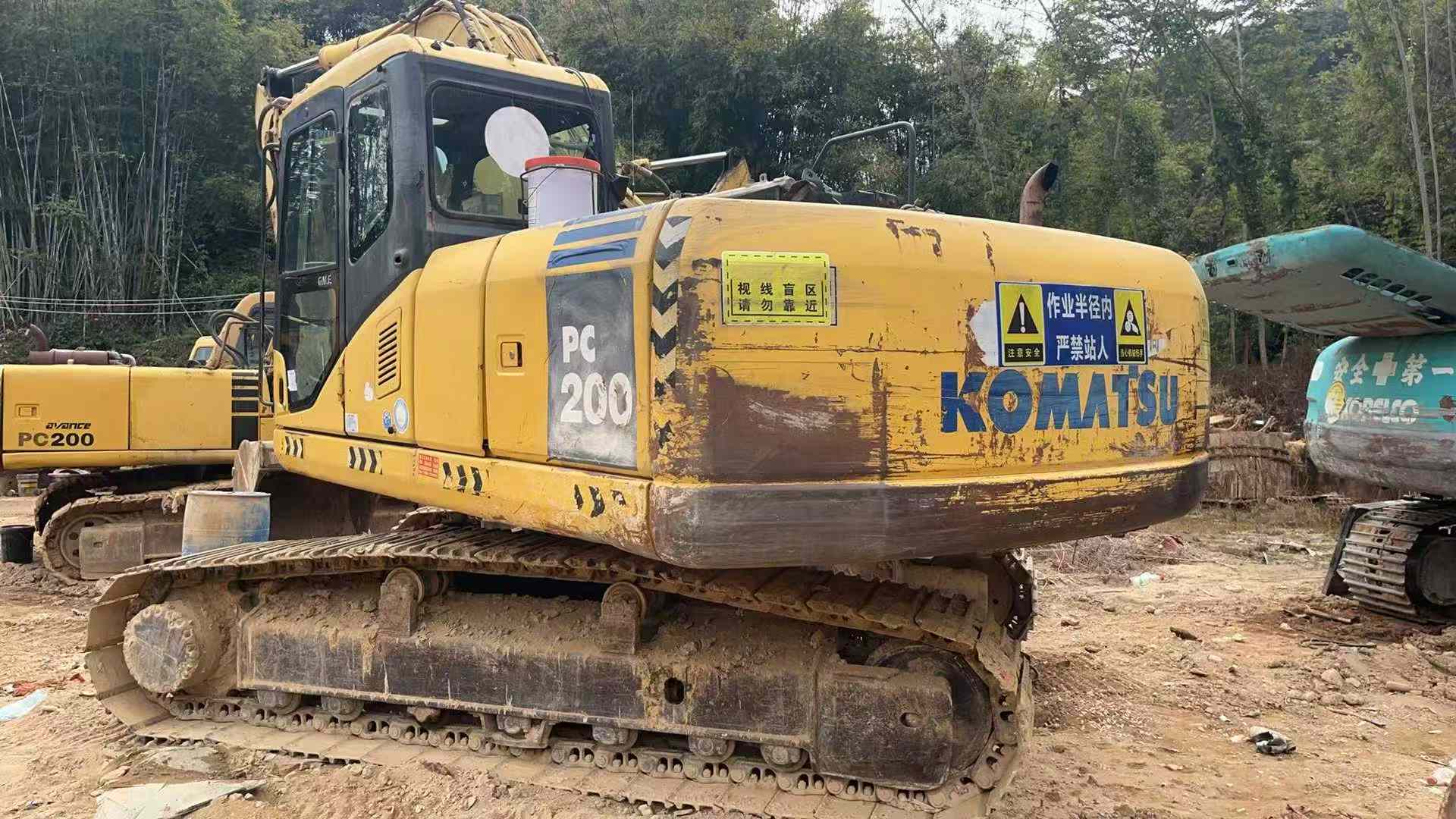 Used Komatsu PW200-7 Excavator 2016 Model / 2
