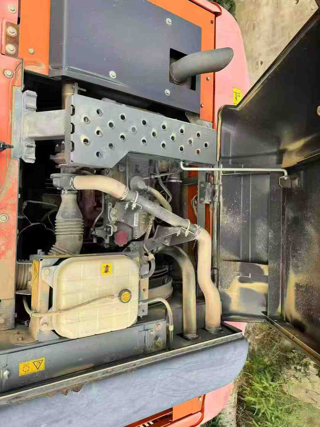 Buy Hitachi ZAXIS200 Used Excavator / 3 Used Hitachi ZAXIS200 Excavator 2021 Model / 3