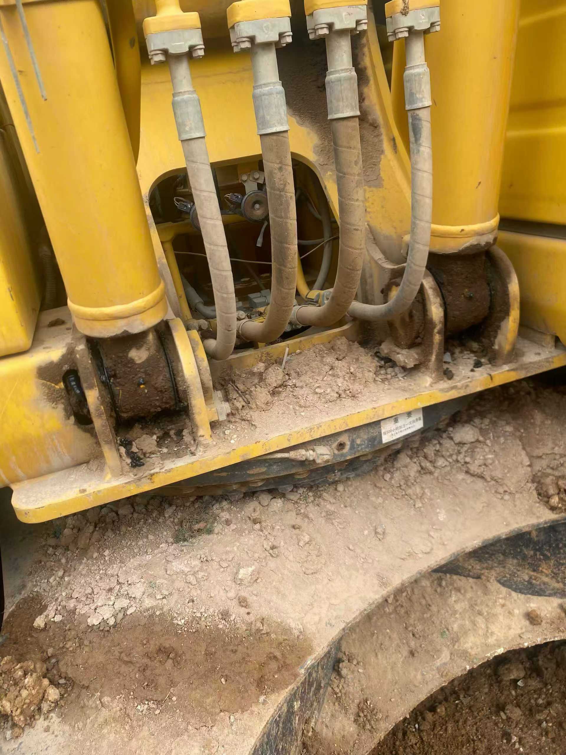 Used Komatsu PC200 Excavator 2021 Model / 2