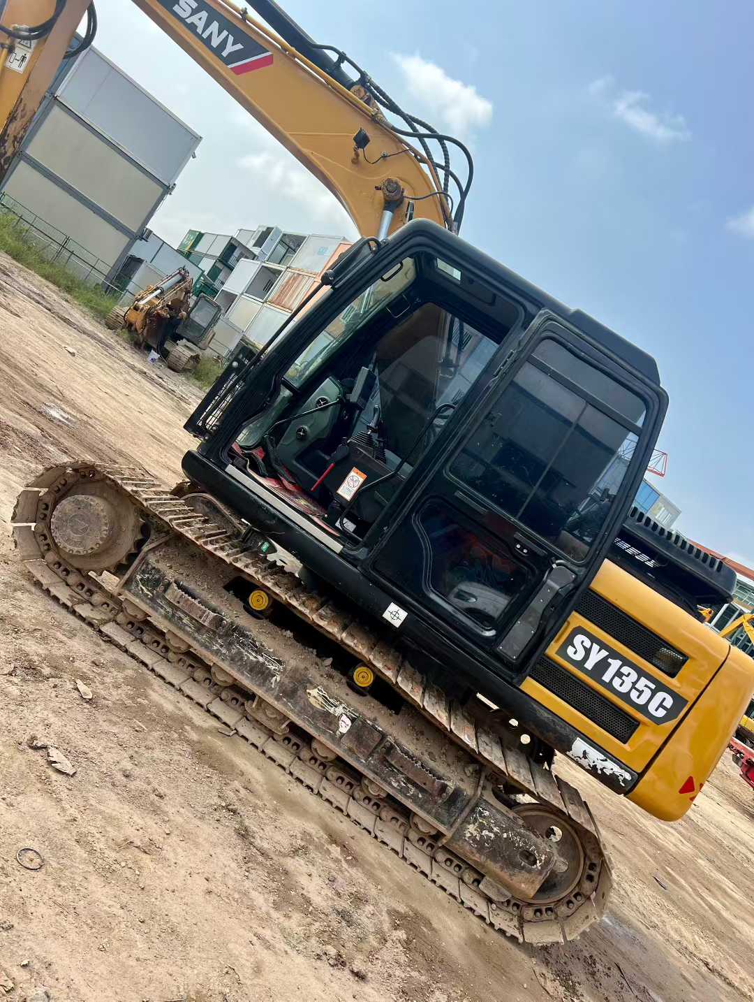 Used Sany SY135 Excavator 2016 Model / 8