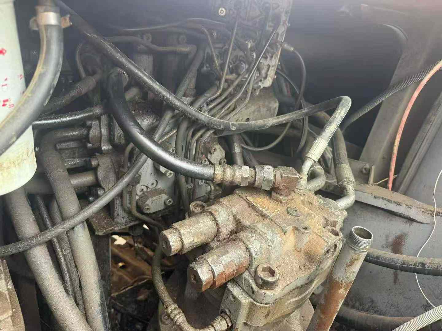 Buy Hitachi ZAXIS200 Used Excavator / 5 Used Hitachi ZAXIS200 Excavator 2016 Model / 5