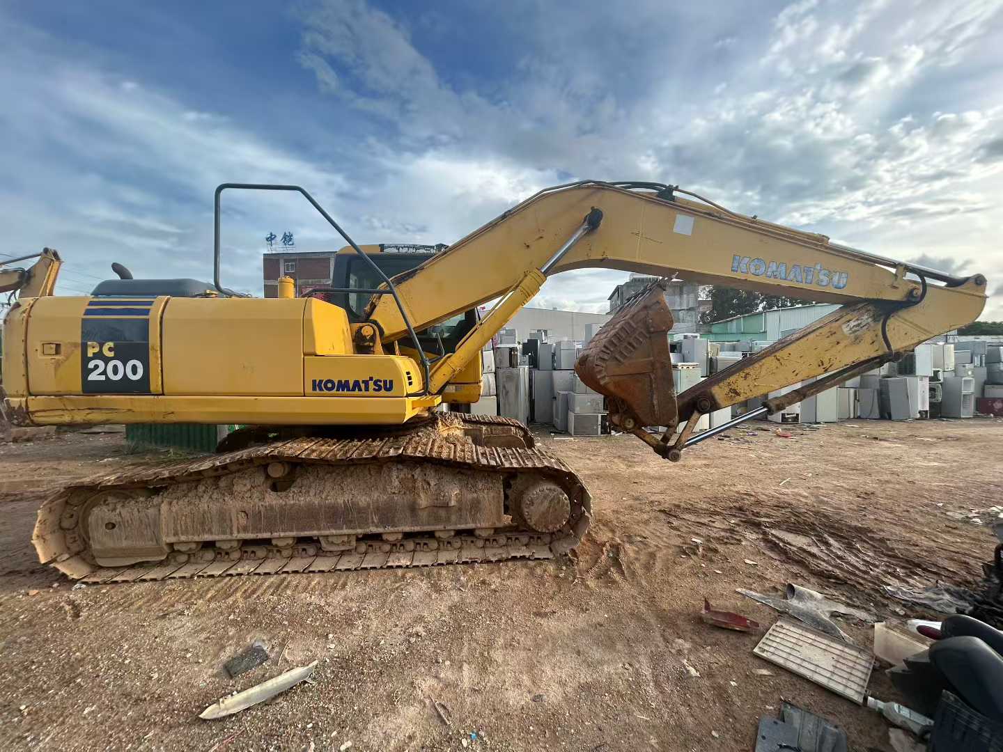 Used Komatsu PW200-7 Excavator 2016 Model / 3