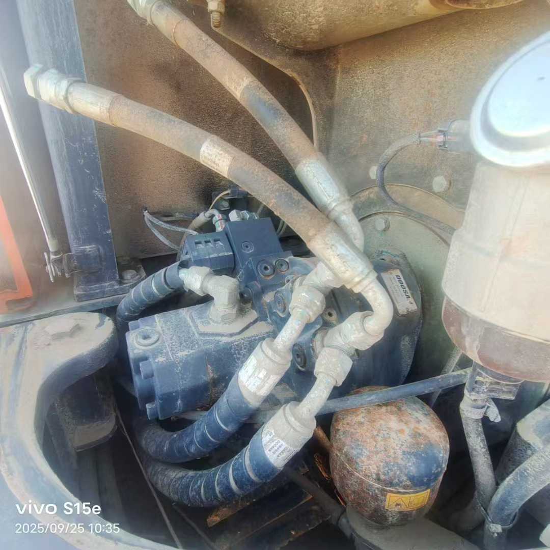 Buy Doosan DH55 Used Excavator / 4 Used Doosan DH55 Excavator 2019 Model / 4