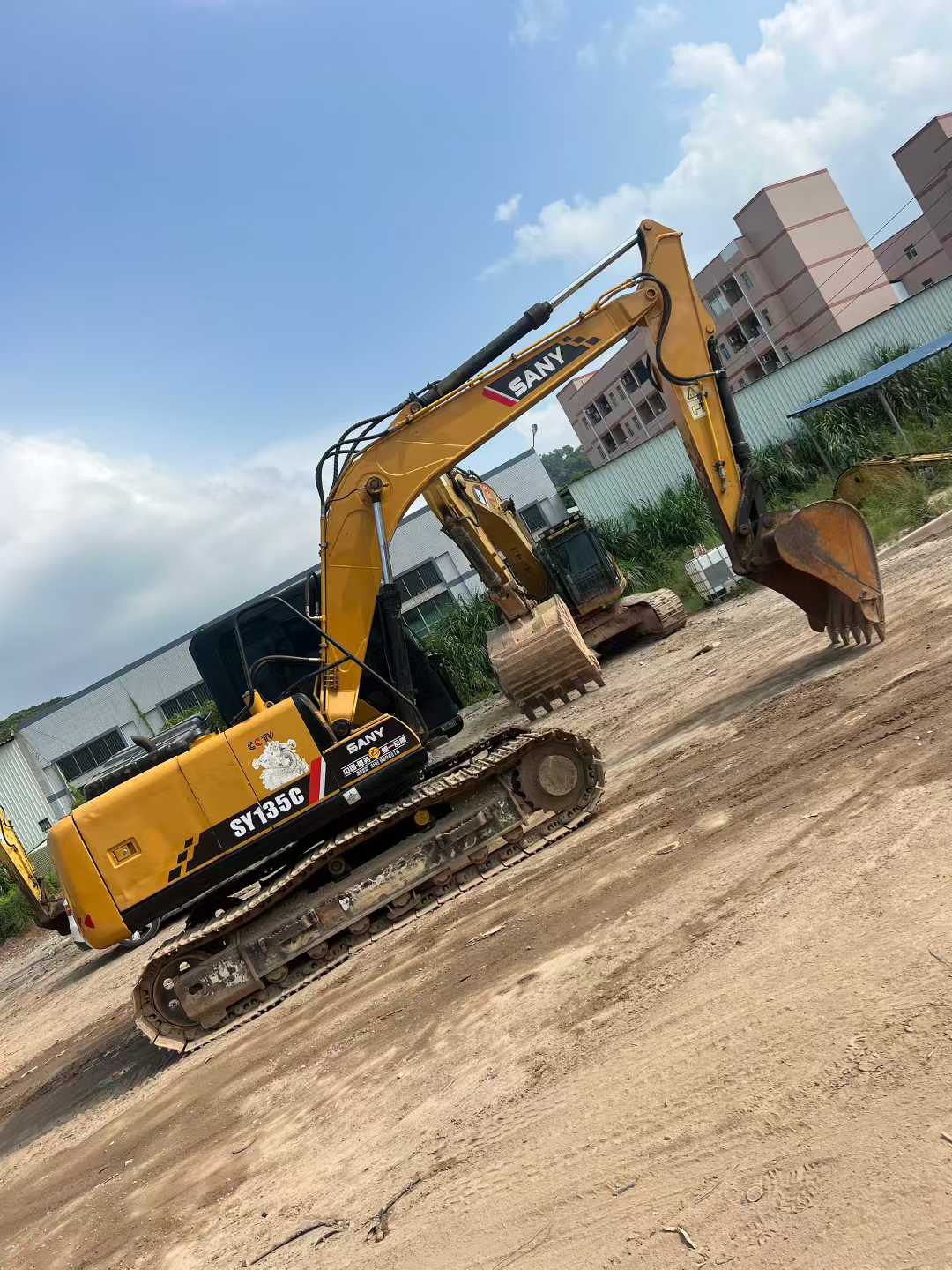 Used Sany SY135 Excavator 2016 Model / 2