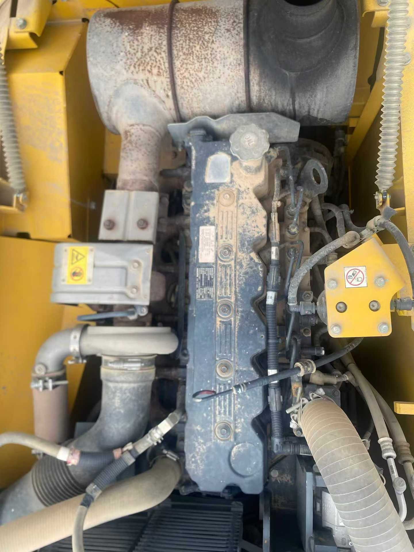 Used Komatsu PC200 Excavator 2021 Model / 3