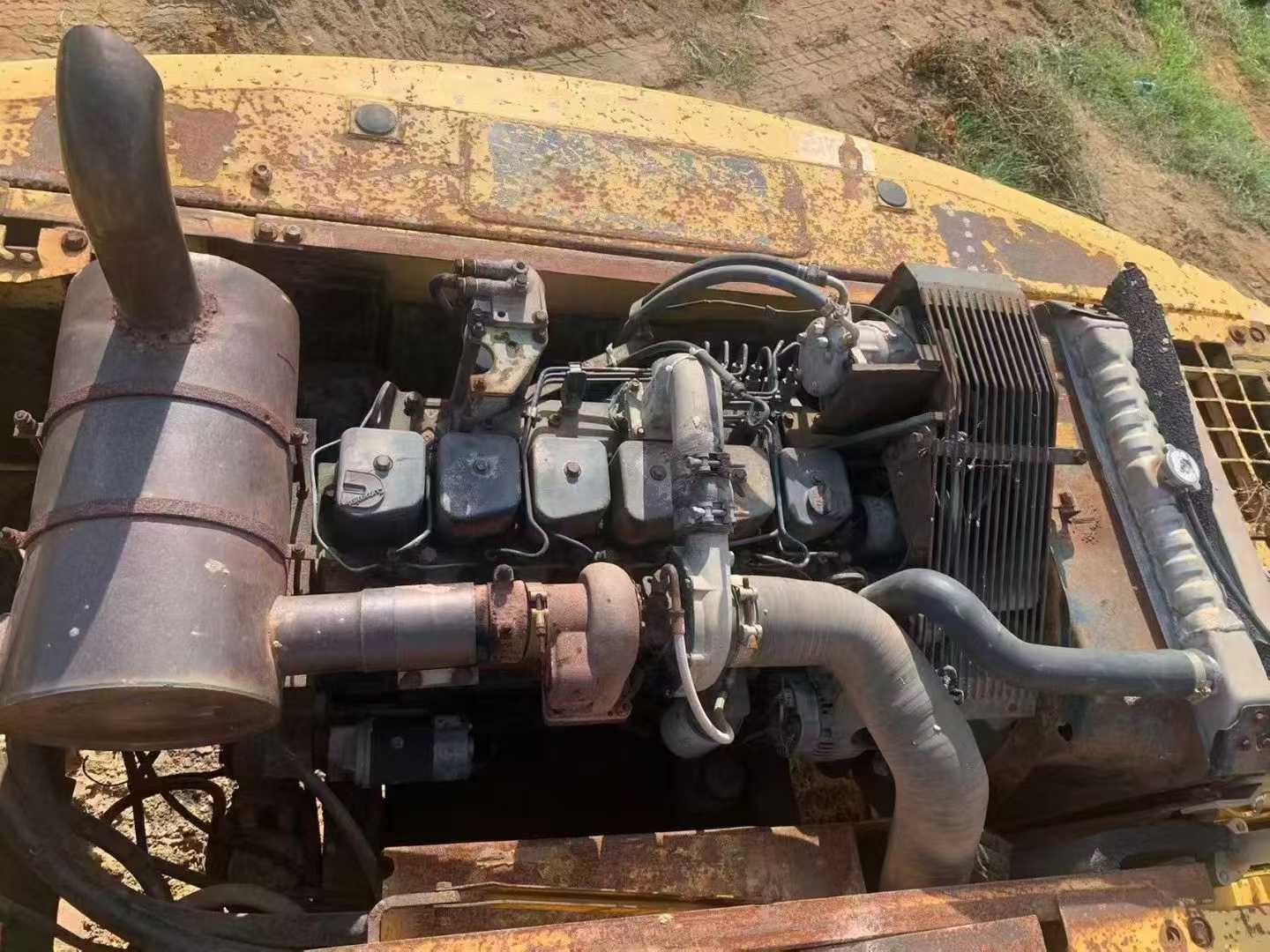 Used Komatsu PC200-6 Excavator 2016 Model / 3