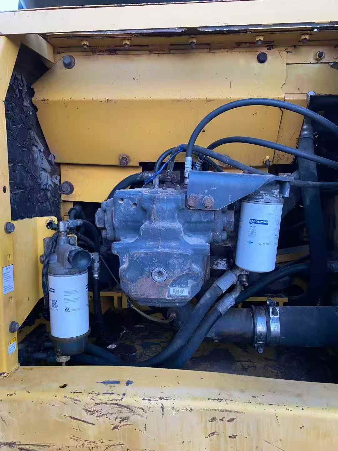 Buy Komatsu PC200-8 Used Excavator / 7 Used Komatsu PC200-8 Excavator 2010 Model / 7