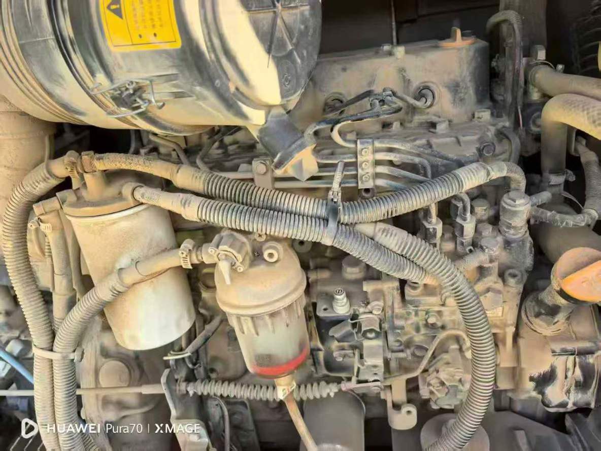 Used XCMG XE60 Excavator 2020 Model / 3