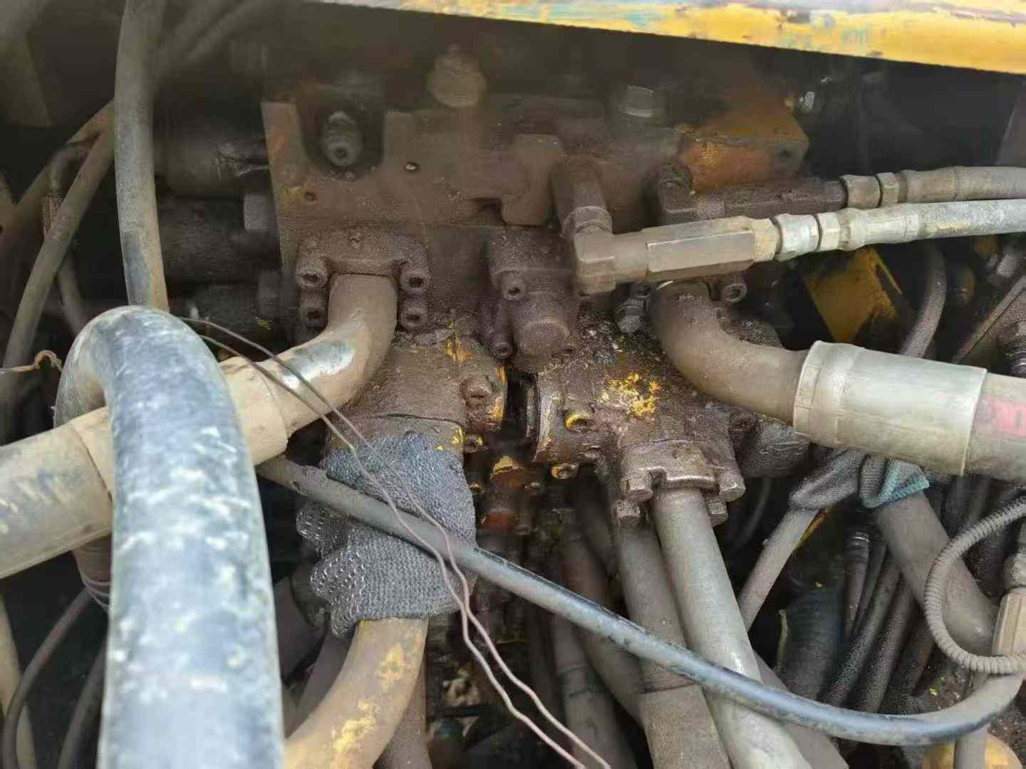 Used Komatsu PC60-7 Excavator 2012 Model / 8