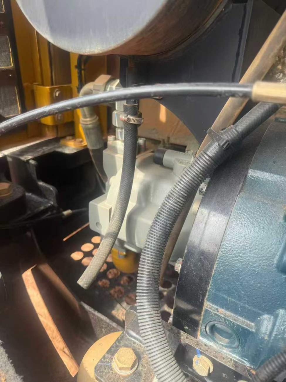 Used Sany SY60 Excavator 2018 Model / 3