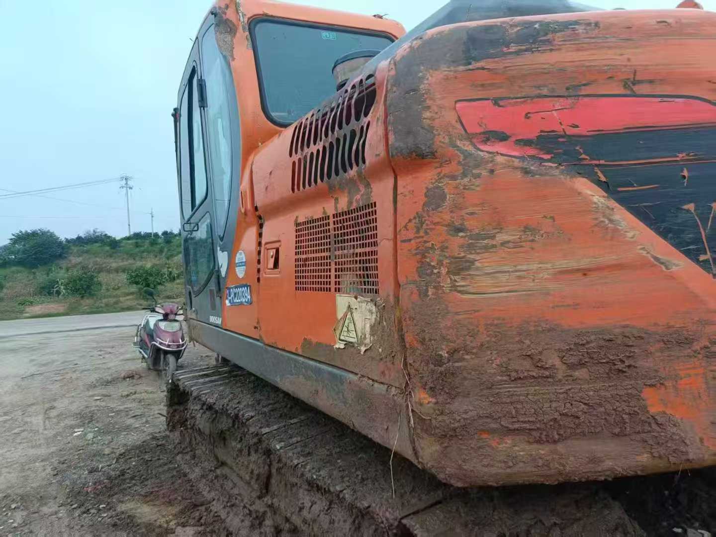 Buy Doosan DH130LC-V Used Excavator / 2 Used Doosan DH130LC-V Excavator 2018 Model / 2