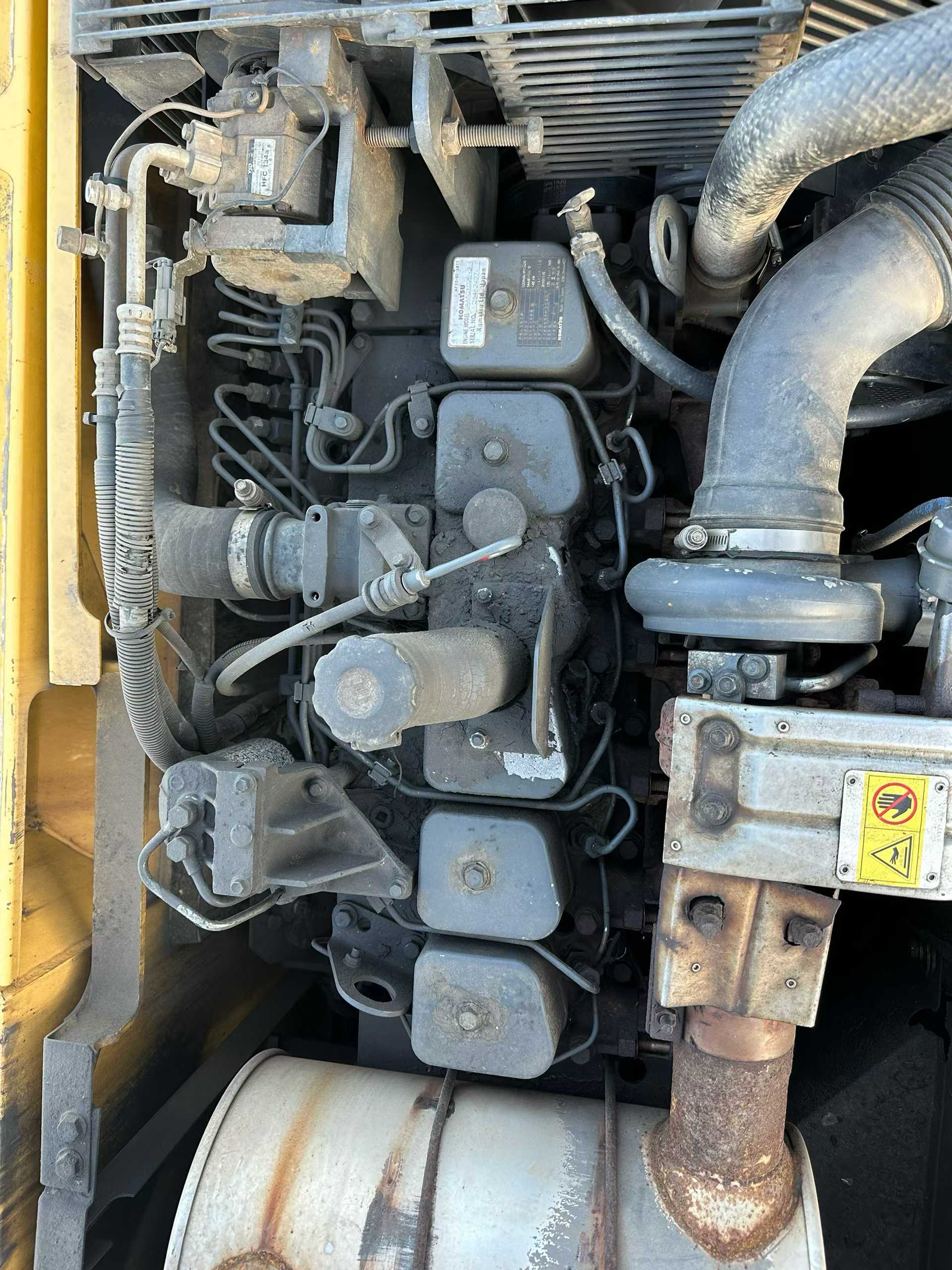 Used Komatsu PC70 Excavator 2010 Model / 9