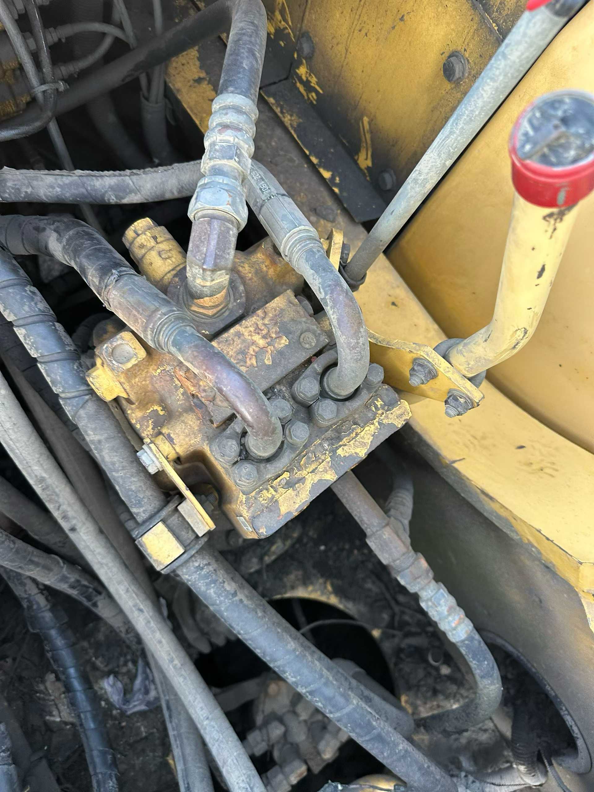 Used Komatsu PC70 Excavator 2010 Model / 7