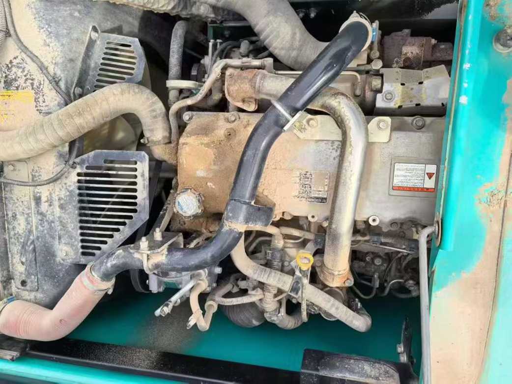 Used Kobelco SK200 Excavator 2017 Model / 3