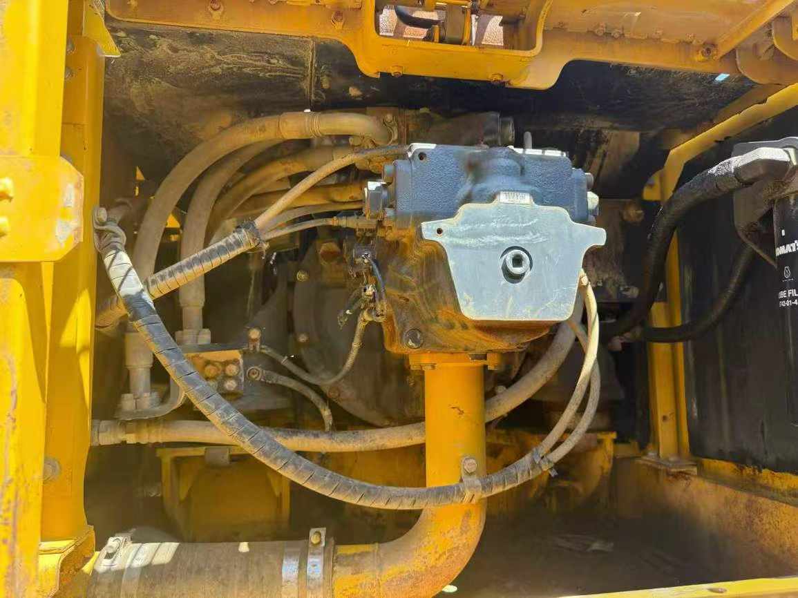 Used Komatsu PC60-7 Excavator 2016 Model / 3