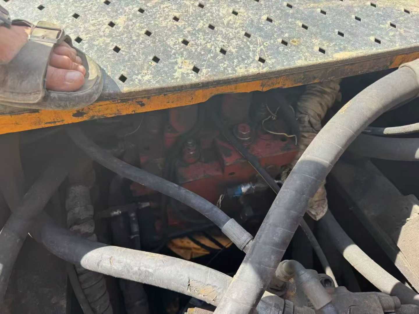 Buy Hyundai R335-7 Used Excavator / 3 Used Hyundai R335-7 Excavator 2016 Model / 3