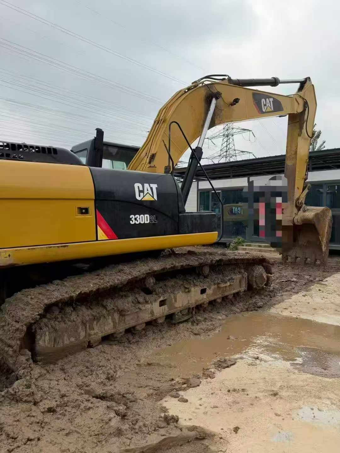 Used Caterpillar 330L Excavator 2017 Model / 3