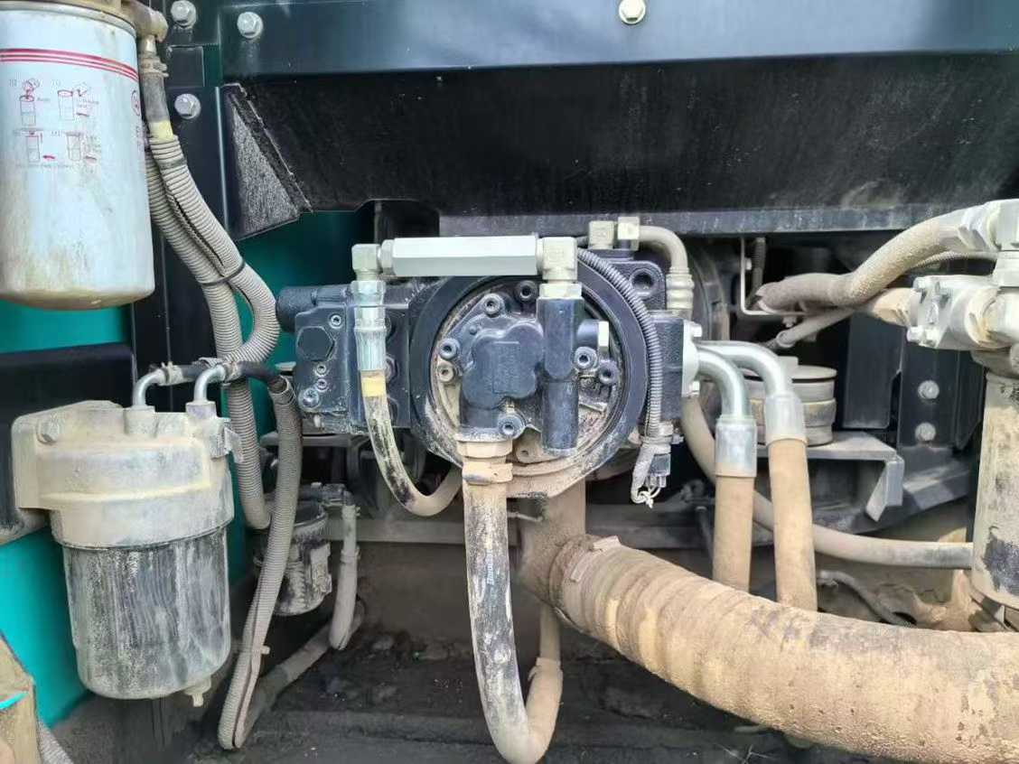 Used Kobelco SK200 Excavator 2017 Model / 5