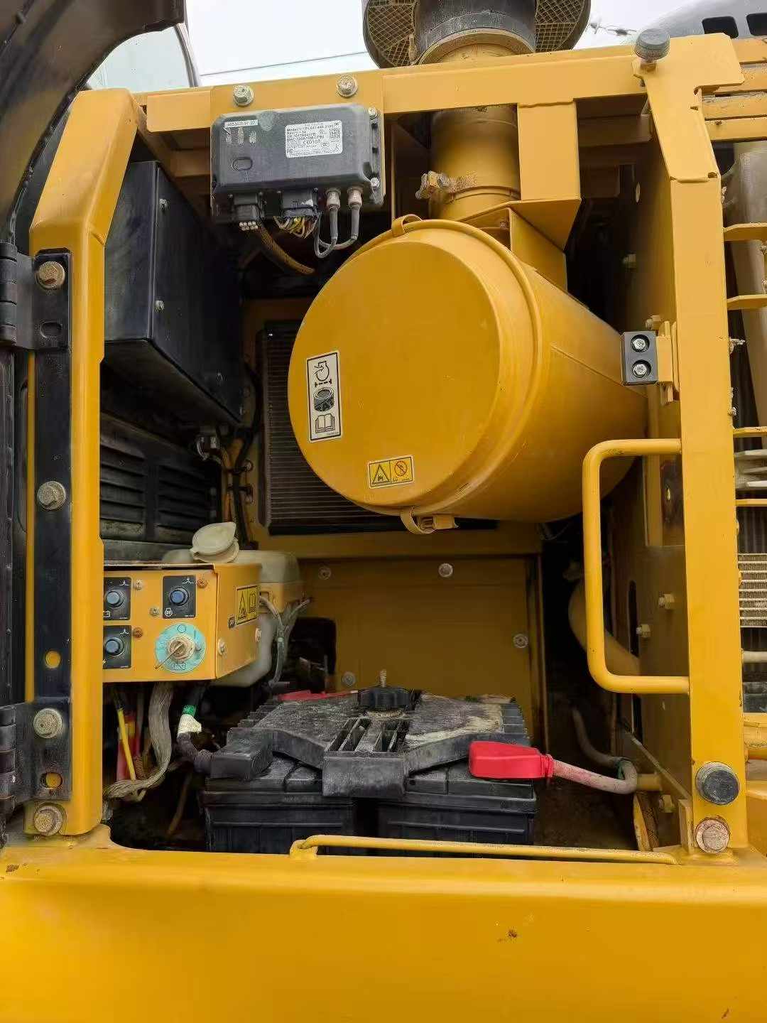 Used Caterpillar 330L Excavator 2017 Model / 7