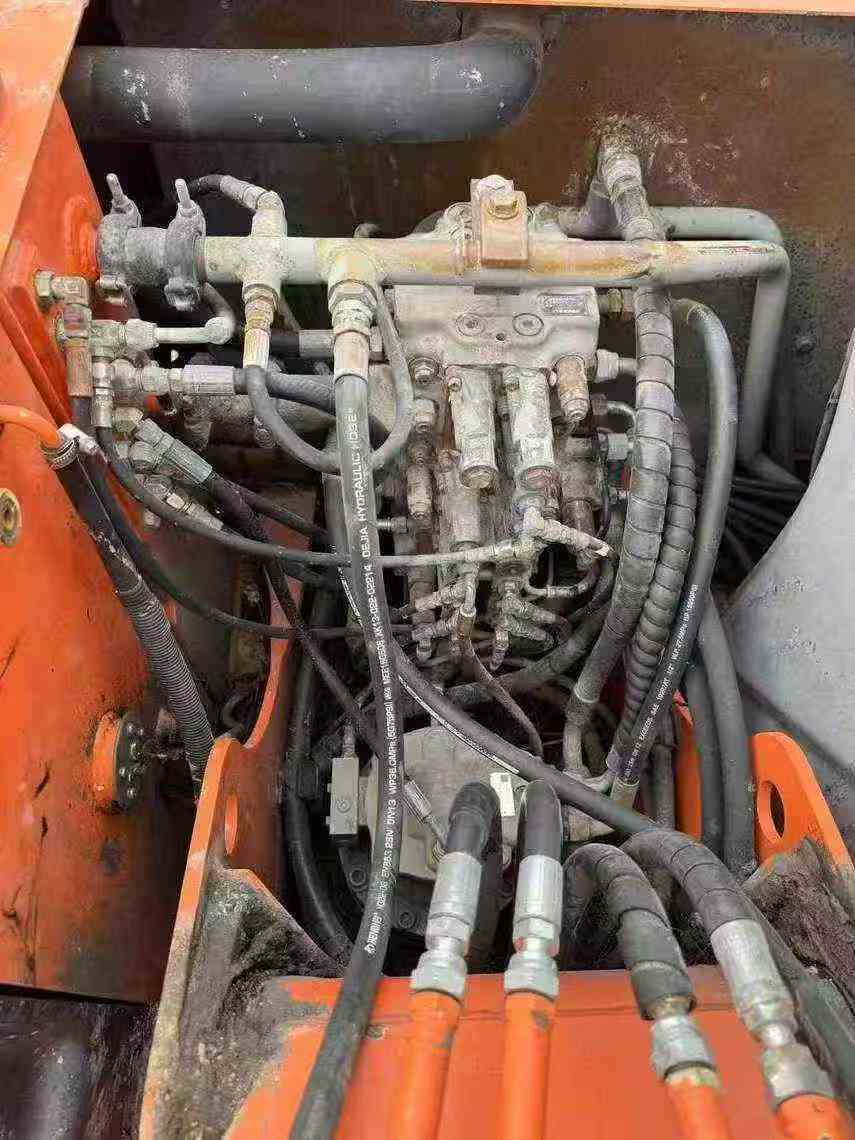 Buy Hitachi ZX70 Used Excavator / 6 Used Hitachi ZX70 Excavator 2013 Model / 6