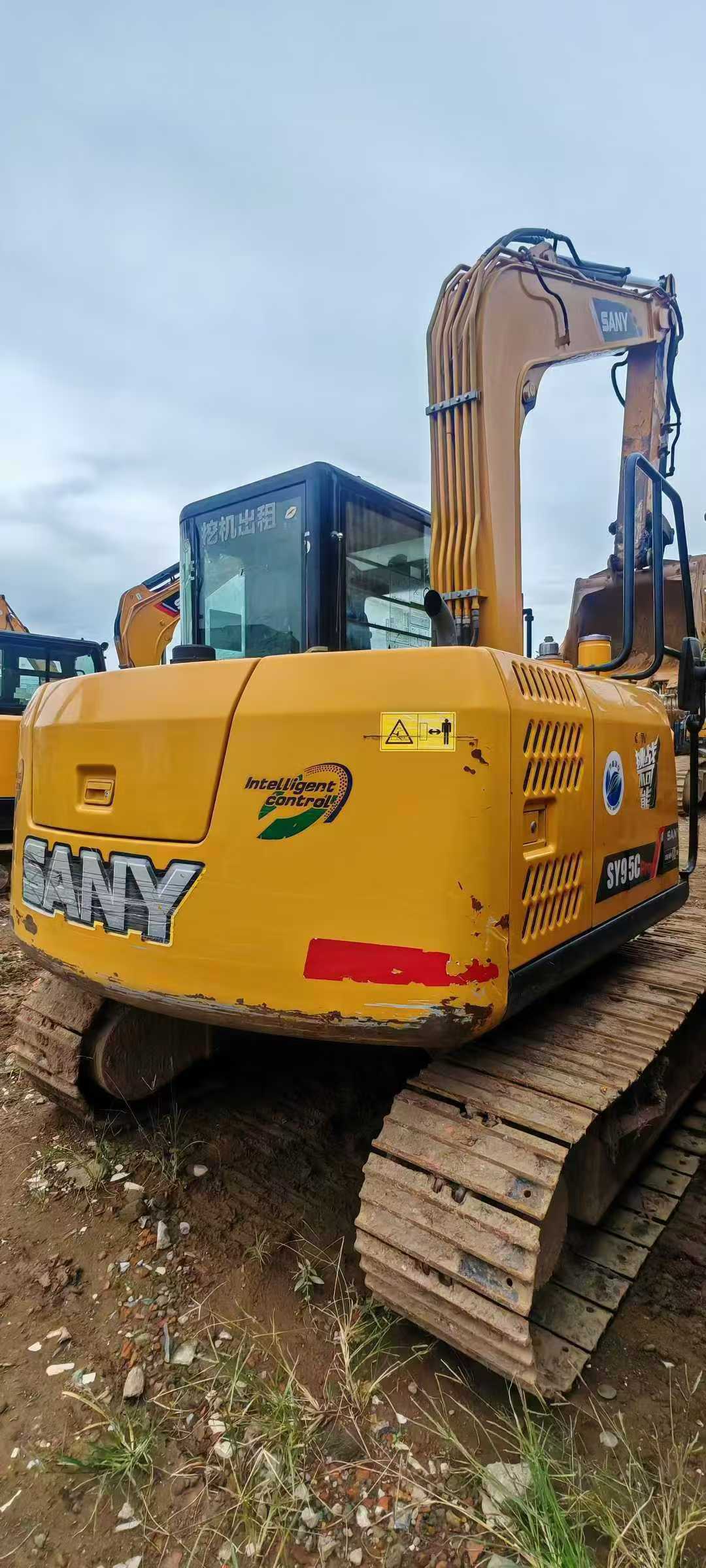 Used Sany SY75 Excavator 2020 Model / 2