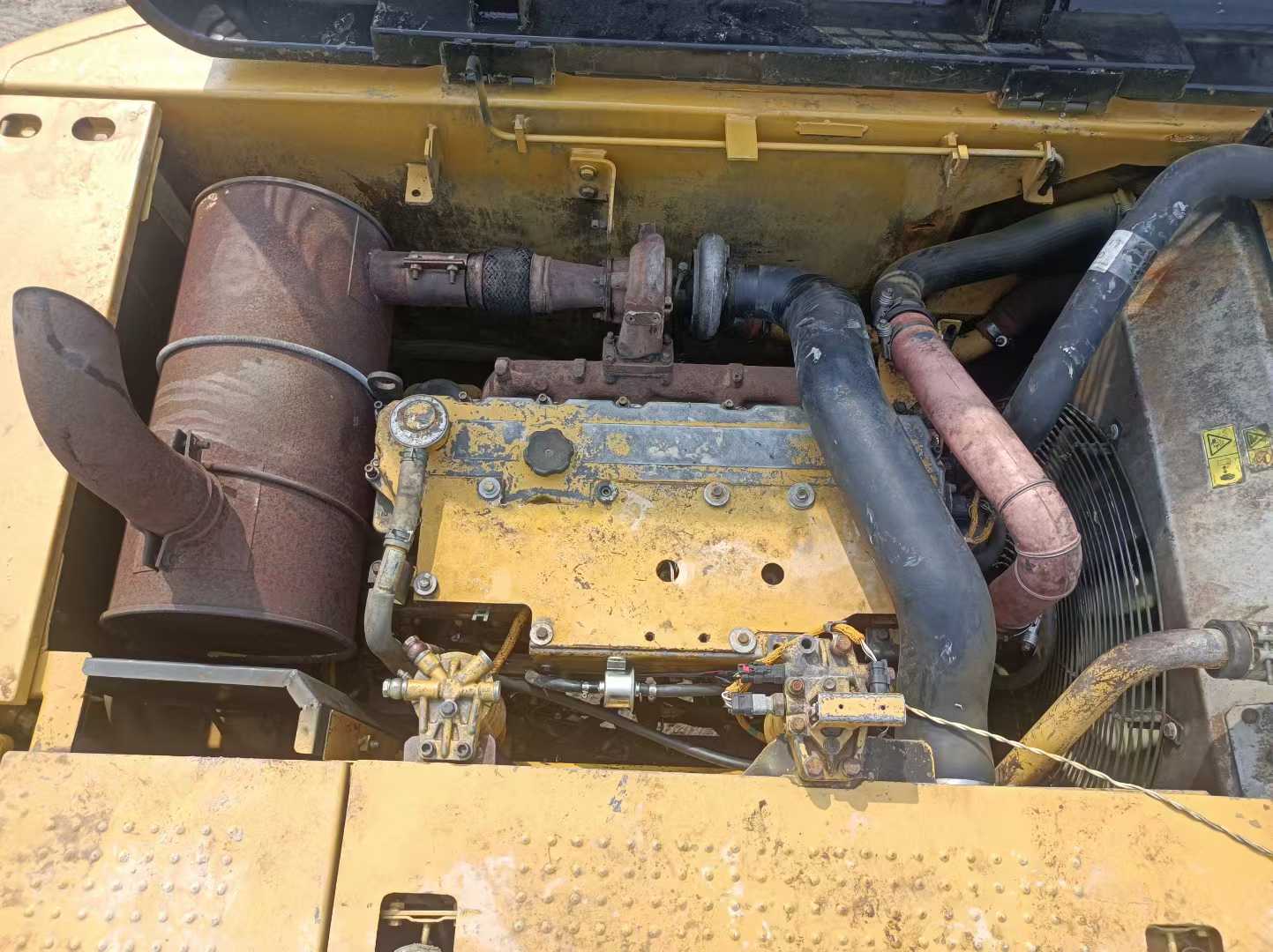 Buy Caterpillar 320D Used Excavator / 3 Used Caterpillar 320D Excavator 2016 Model / 3