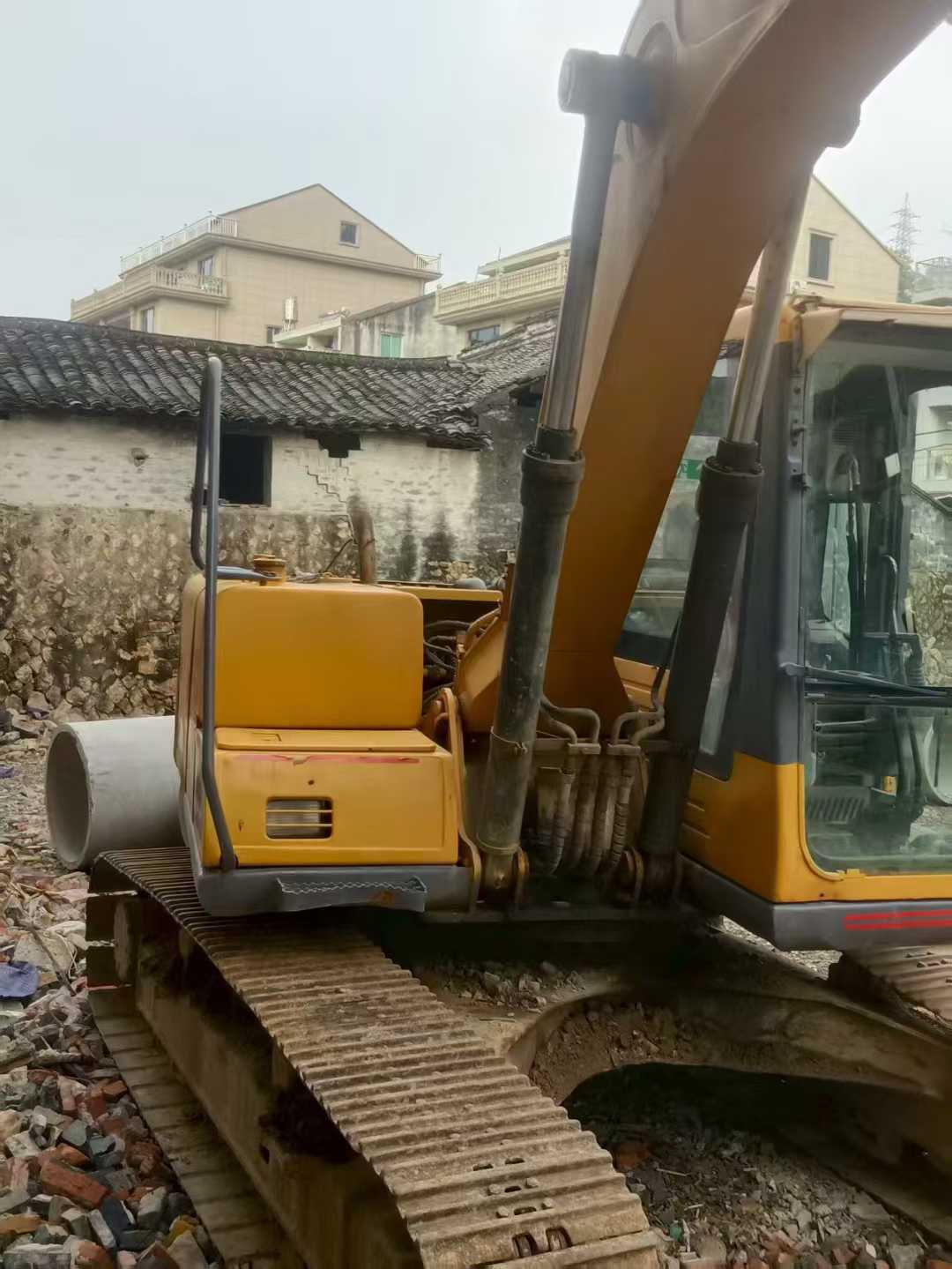 Used Sany SY135 Excavator 2016 Model / 2