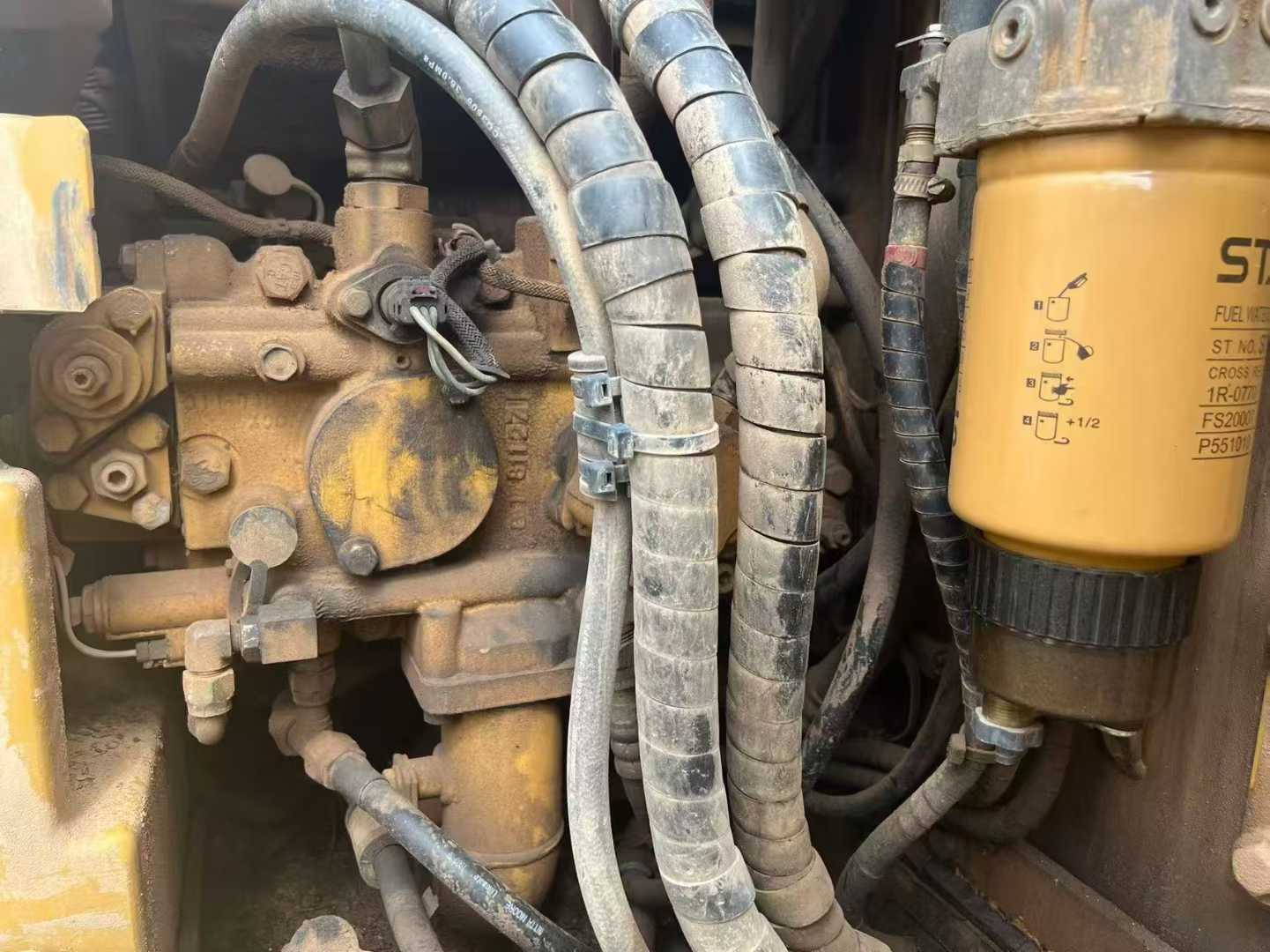 Used Caterpillar 313D Excavator 2016 Model / 8