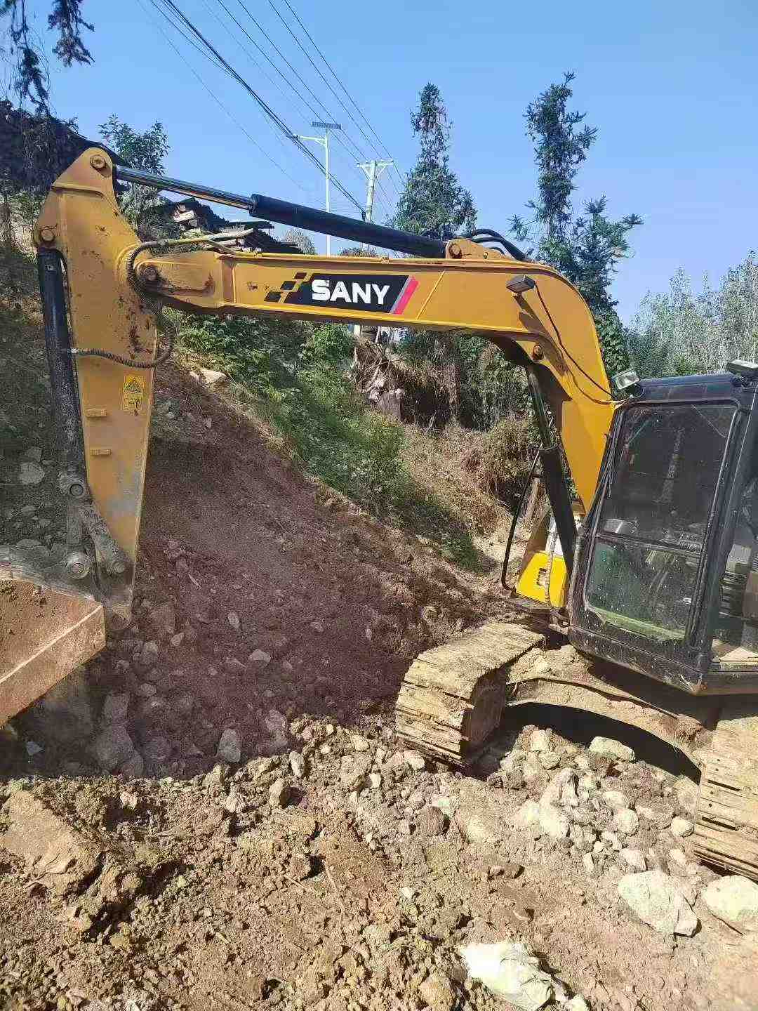 Used Sany SY75 Excavator 2016 Model / 4