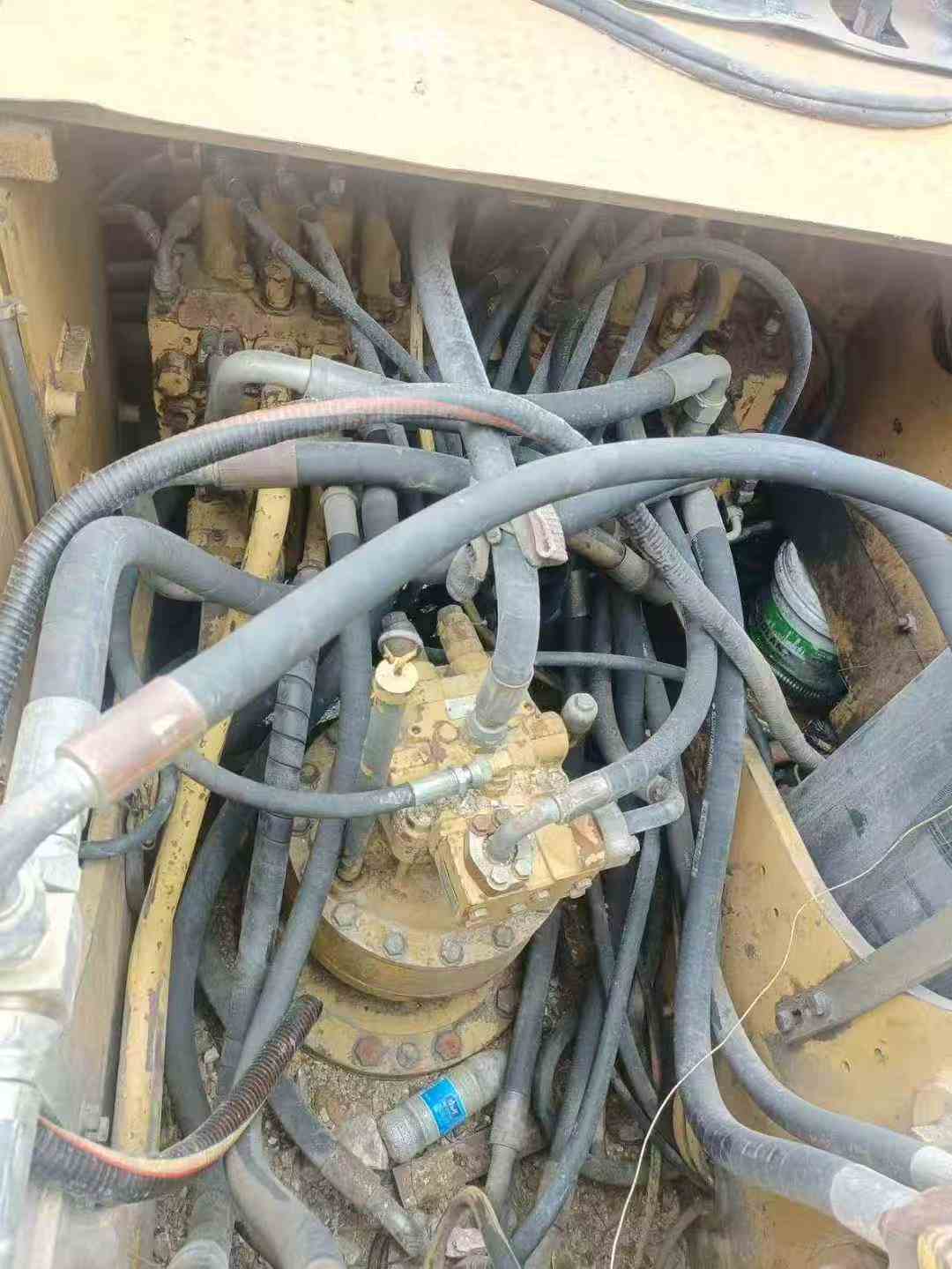 Used Caterpillar CT20 Excavator 2016 Model / 6