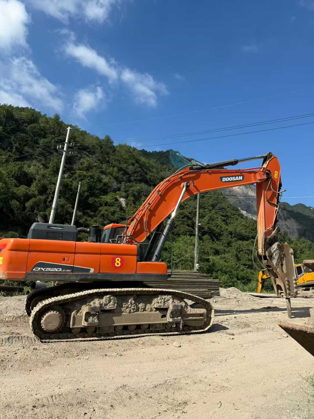 Used Doosan DX500 Excavator 2020 Model / 3