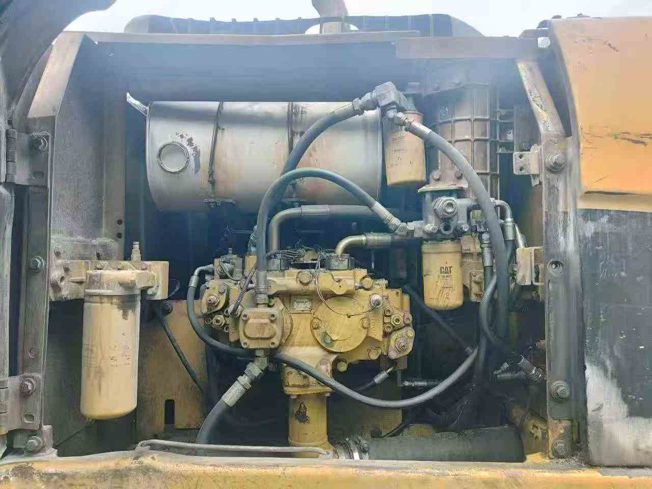 Used Caterpillar CT20 Excavator 2016 Model / 5