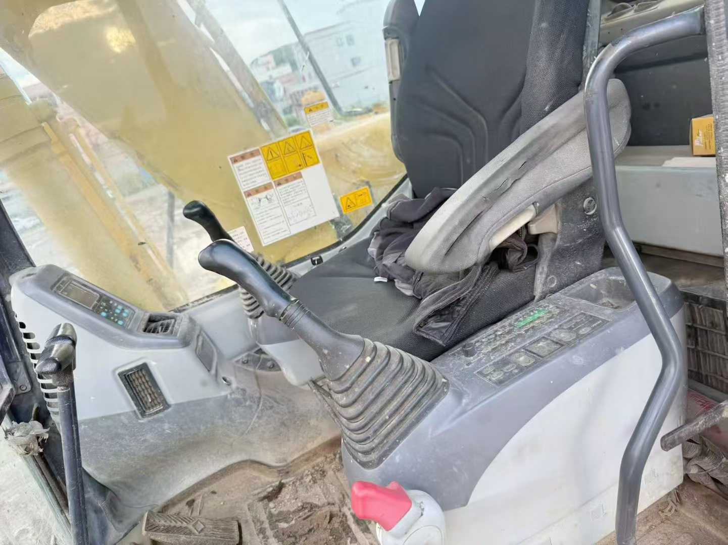 Used Komatsu PC110-7 Excavator 2016 Model / 3