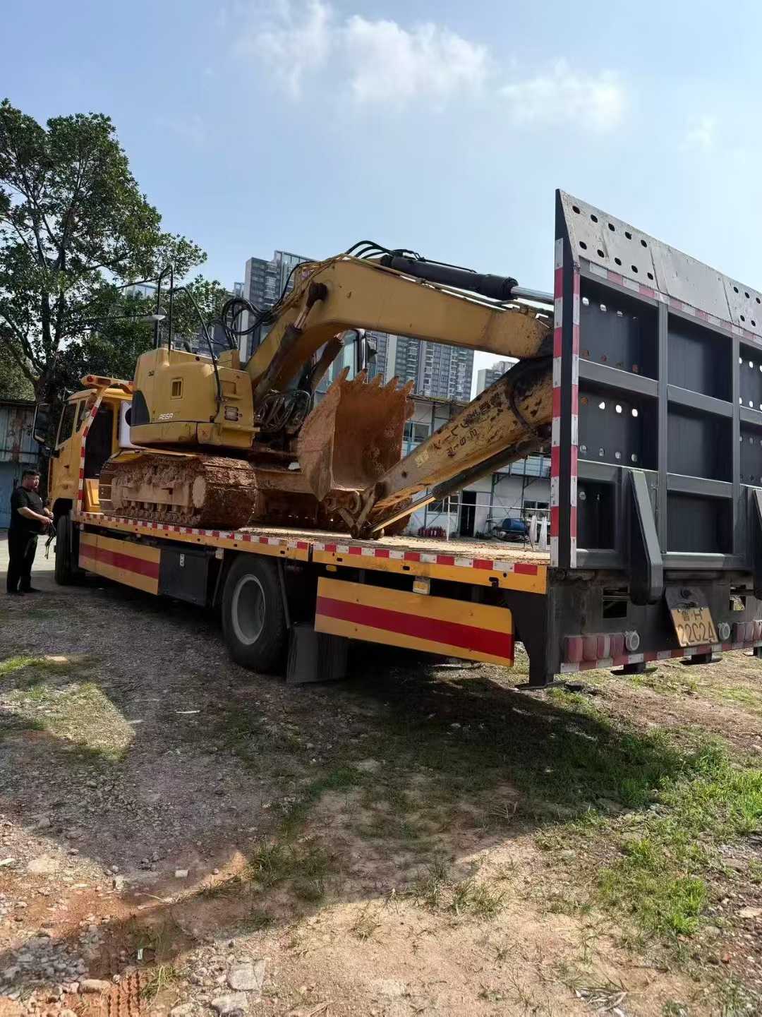 Buy Caterpillar 313D Used Excavator / 1