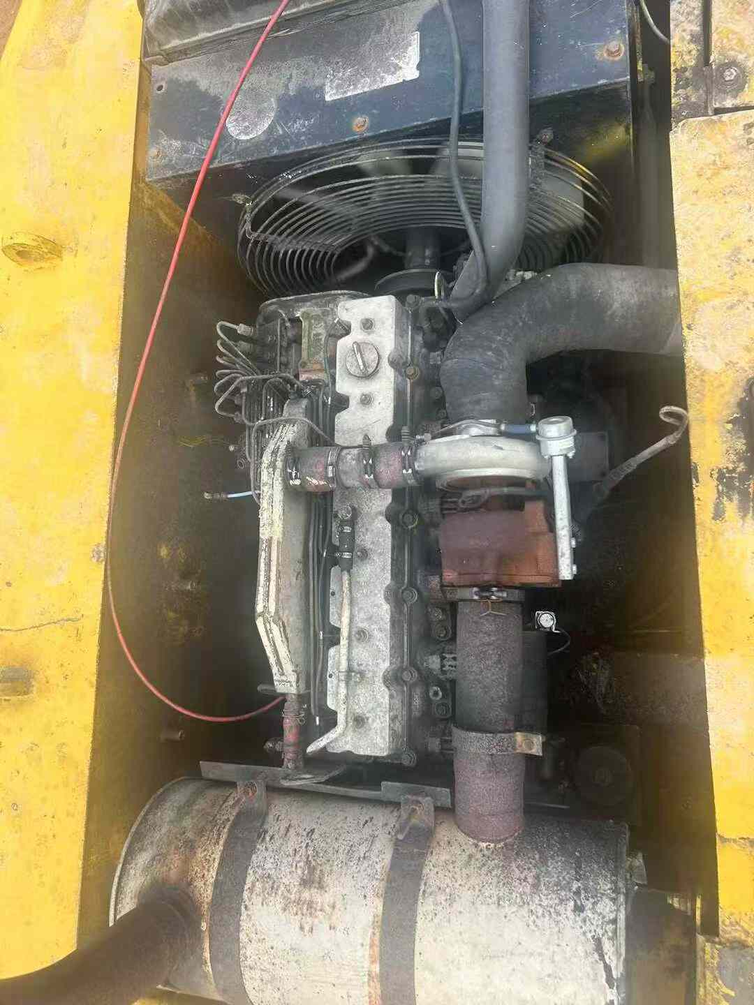 Buy Hyundai HX305L Used Excavator / 4 Used Hyundai HX305L Excavator 2016 Model / 4