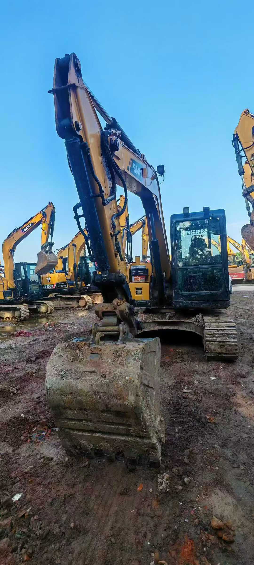 Used Sany SY75 Excavator 2020 Model / 4